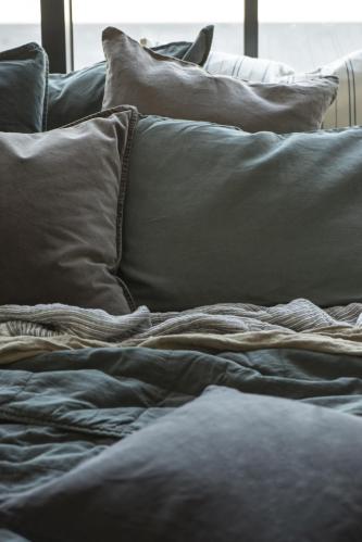 Kuddfodral Linne - Dusty Petrol - 40 x 60 cm - www.frokenfraken.se