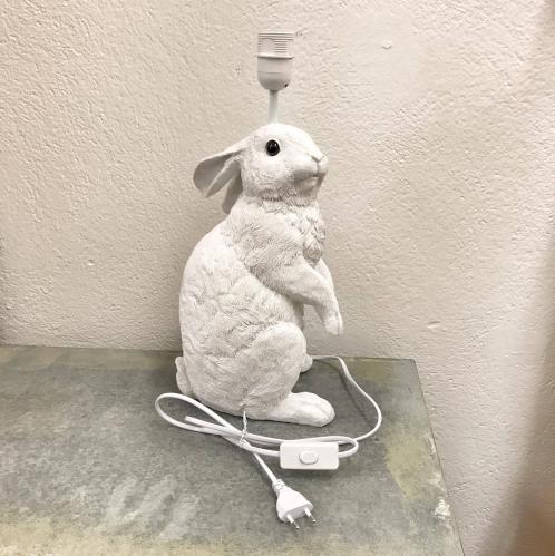 Lampfot - Kanin - Vit - 44 cm - www.frokenfraken.se