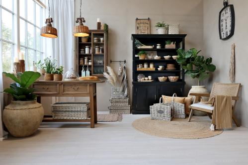 Loungestol med stoppad sits - 77 x 65 x 70 cm - www.frokenfraken.se