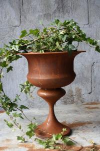 Kruka - Pokal - Rost - Ø28 x 33 cm - www.frokenfraken.se