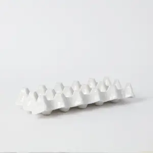 Ägghållare - Vit - 26,3 x 13,3 x 5 cm - www.frokenfraken.se