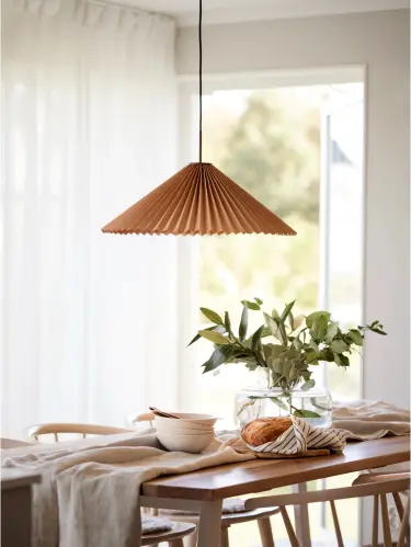 Dora - Taklampa - Brun - Ø60 x 20 cm - www.frokenfraken.se