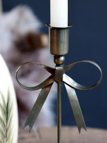 Ljusstake med Rosett - Järn - 18 cm - www.frokenfraken.se