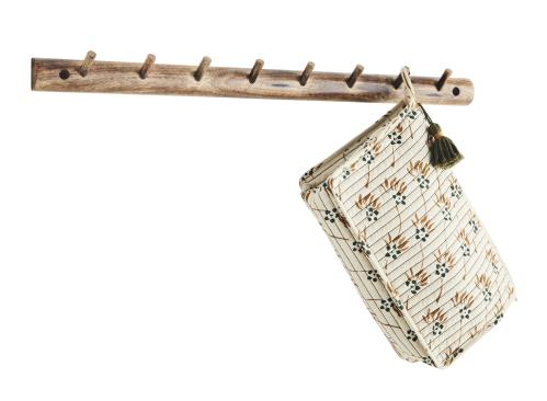 Hängare i Trä med 8 Runda Knoppar - 69 cm - www.frokenfraken.se