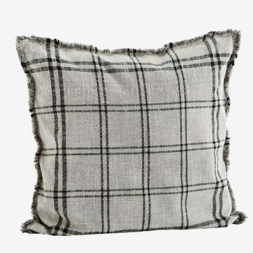 Kuddfodral med fransar - Rutig Grå/Svart - 50 x 50 cm - www.frokenfraken.se