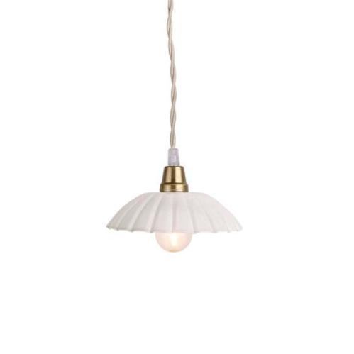 Taklampa Ingrid Antik Vit Liten - Ø 16,5 x 3,5 cm - www.frokenfraken.se