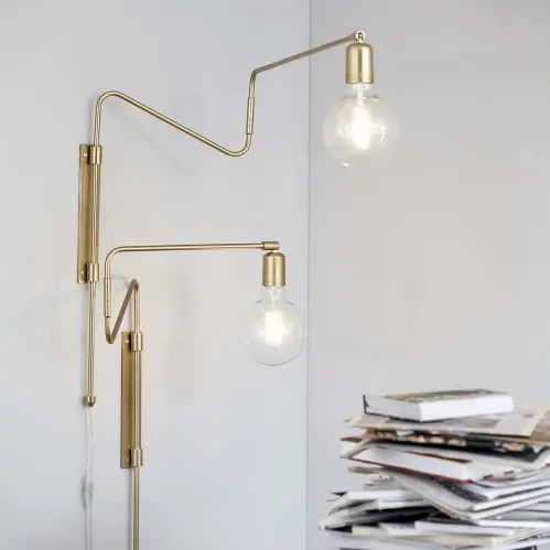 Vägglampa - Swing - Mässing - 70 cm - www.frokenfraken.se