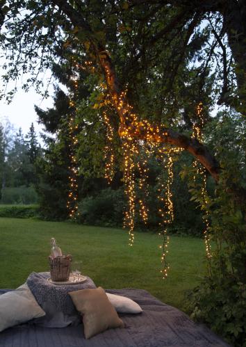 Ljusslinga - Utomhus - 540 st led varmvit - 11 meter - www.frokenfraken.se