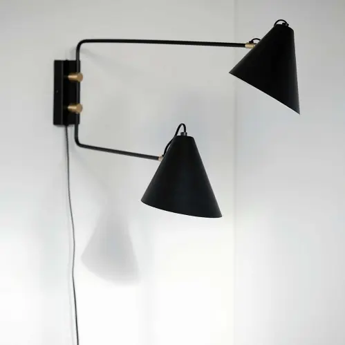 Vägglampa - Club Double - Svart - 81 x 42 cm - www.frokenfraken.se