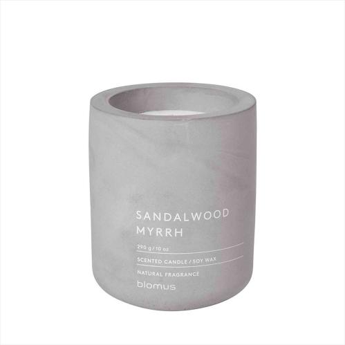 Large - FRAGA Doftljus Sandalwood Myrrh - 9 x 9 x 11 cm - www.frokenfraken.se