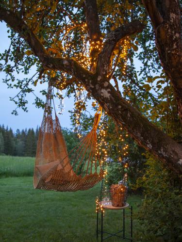 Ljusslinga - Utomhus - 540 st led varmvit - 11 meter - www.frokenfraken.se