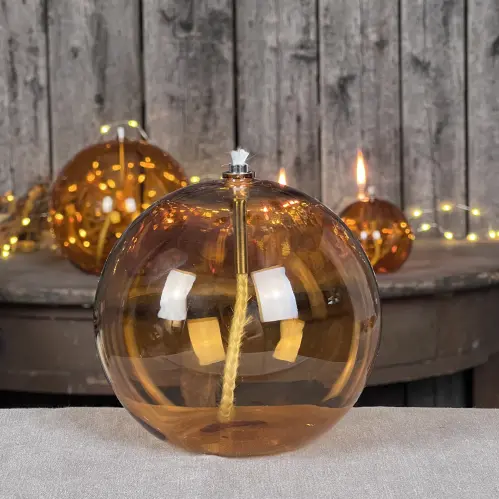 Oljelampa XL - Glas - Rund Boll - Ljus Bärnsten - Ø13 cm - www.frokenfraken.se