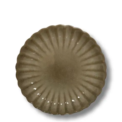 Assiett - Joy - Sand - Ø20,5 x 2,5 cm - www.frokenfraken.se