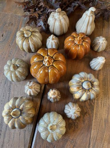 Pumpa - stående - beige/brun - Ø10 x 9 cm - www.frokenfraken.se