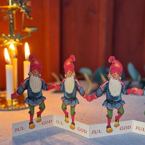 Pappersrad - Tomte - God Jul - 12 x 60 cm - www.frokenfraken.se