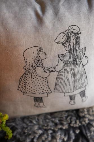 Kuddfodral - Madicken - Kapitel 3 - 46 x 46 cm - www.frokenfraken.se