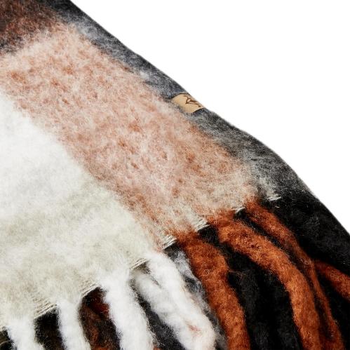 Filt - Svart/vit/terrakotta - 160 x 130 cm - www.frokenfraken.se