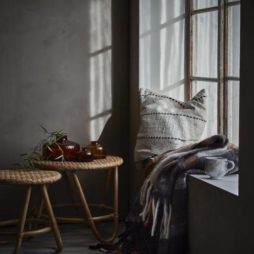 Filt - Svart/vit/terrakotta - 160 x 130 cm - www.frokenfraken.se