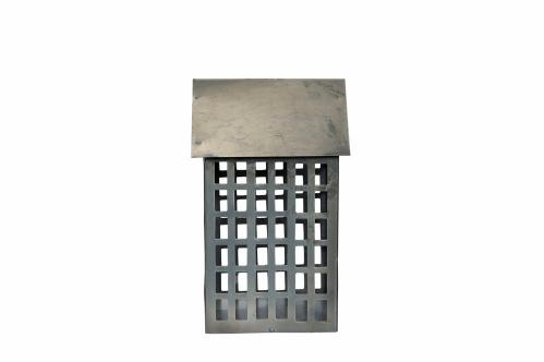 Ljuslykta - Hus i metall - Grå - 10 x 11 x 17,5 cm - www.frokenfraken.se
