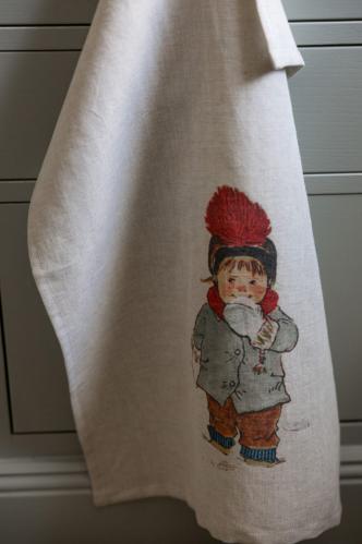 Kökshandduk - Barnen i Bullerbyn - Kapitel 3 - 45 x 60 cm - www.frokenfraken.se