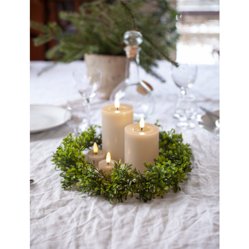 Batteriljus - LED Blockljus Flamme Flow - Beige - 17,5 x Ø7,5 cm - Timer - www.frokenfraken.se