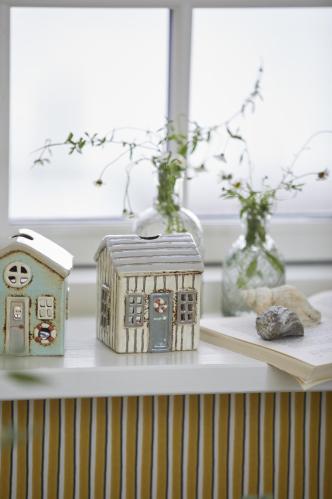 Ljuslykta - Hus - LØKKEN - Cream - 10cm - www.frokenfraken.se