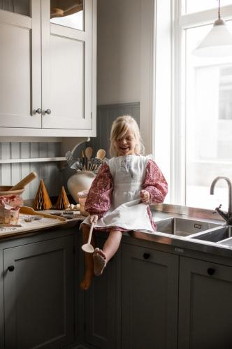 Förkläde - Madicken - Barn 6-12 år - Kapitel 1 - 70 x 82 cm - www.frokenfraken.se