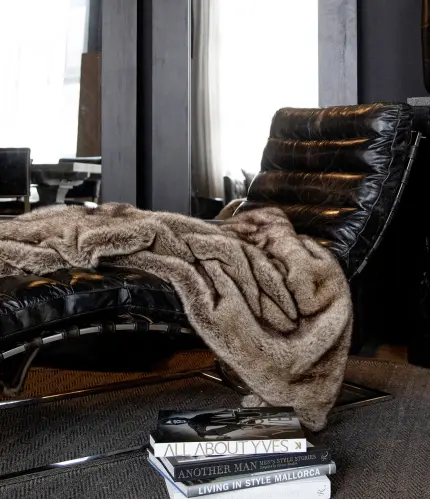 Pläd - HIGHLAND BROWN - Fuskpäls Brunbeige - www.frokenfraken.se