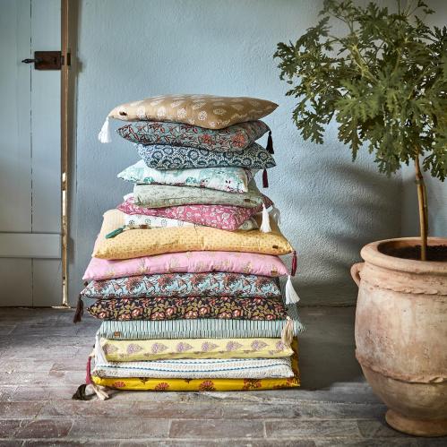 Sittkuddsfodral - 8-pack Blandade färger - 60 x 60 cm - www.frokenfraken.se