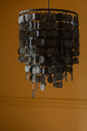 Taklampa - Yoko - Svart - Ø45 x 64 cm - www.frokenfraken.se