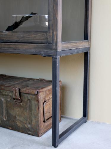 Vitrinskåp med skjutdörrar - Antik brun - 161 x 85 cm - www.frokenfraken.se