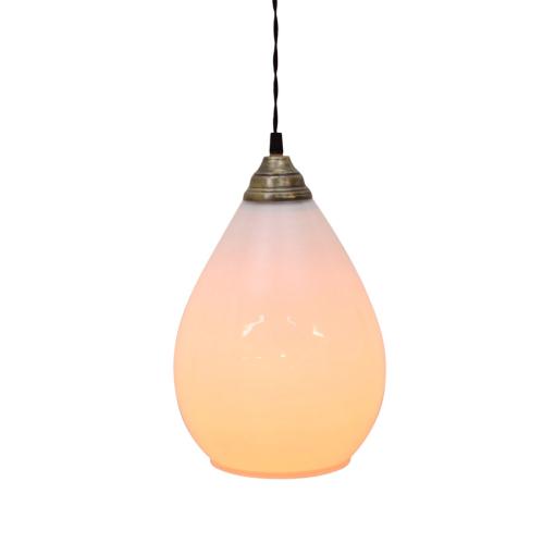 Taklampa - Vit/Antik mässing - Porslin - 28 x Ø18 cm - www.frokenfraken.se